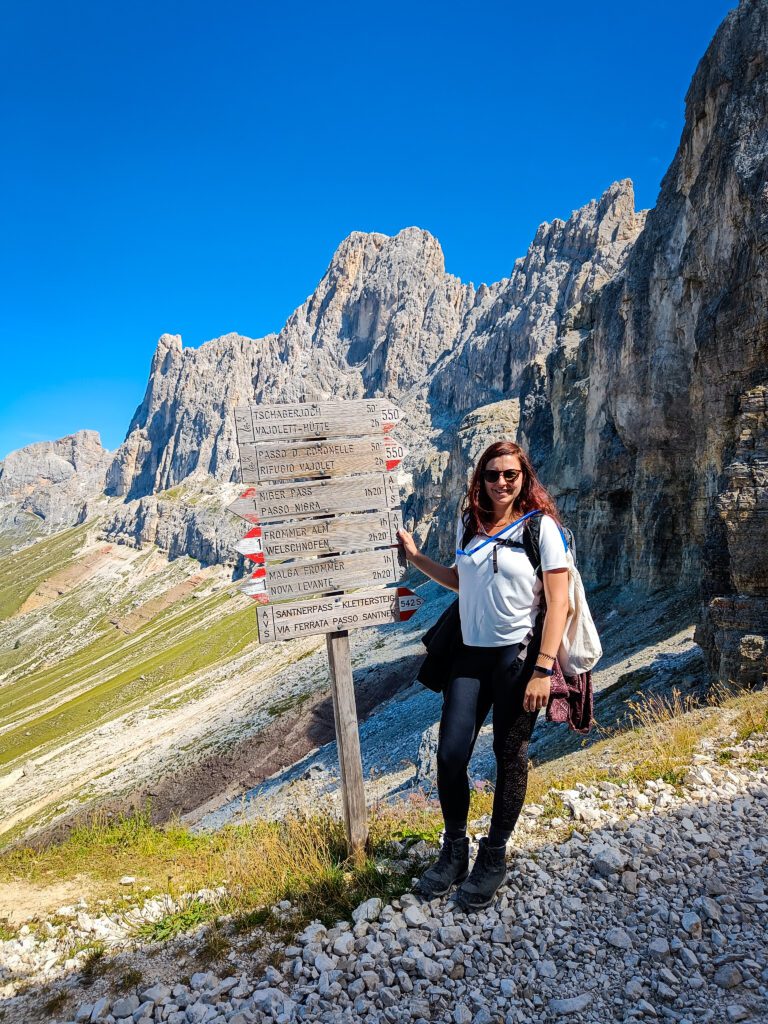 Hiking up to Tschagerjoch