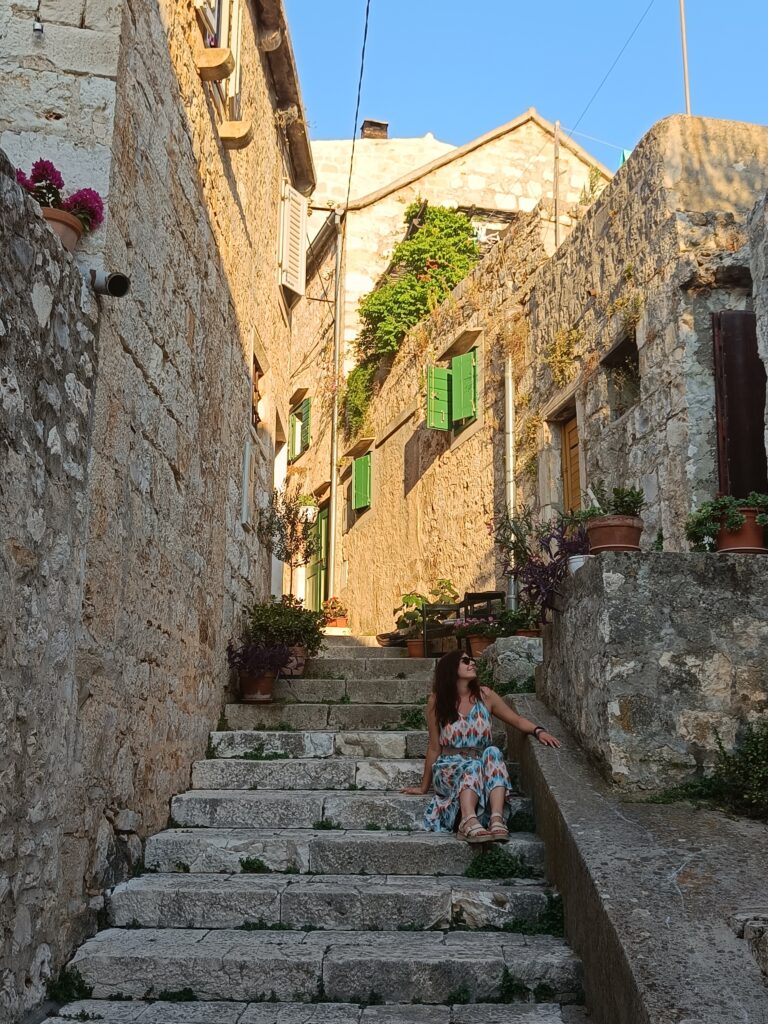 Wandering around the little streets in Hvar