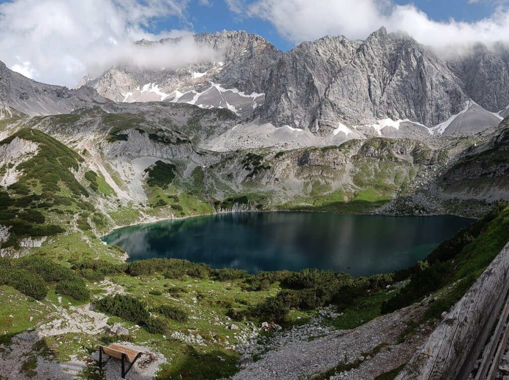 The icy cold Drachensee